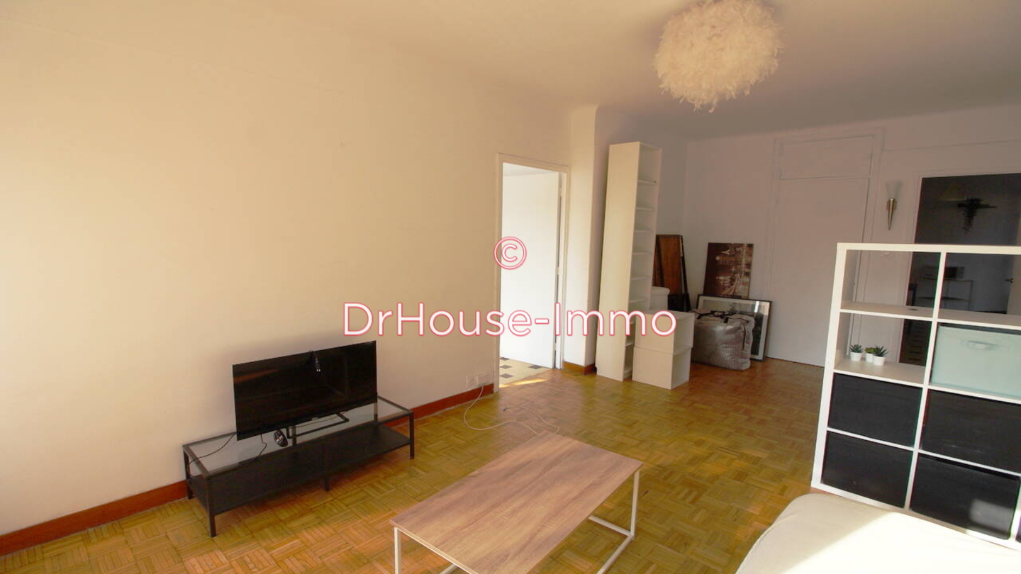Photo 2 : Location Appartement 2 pièces Marseille 53 m²