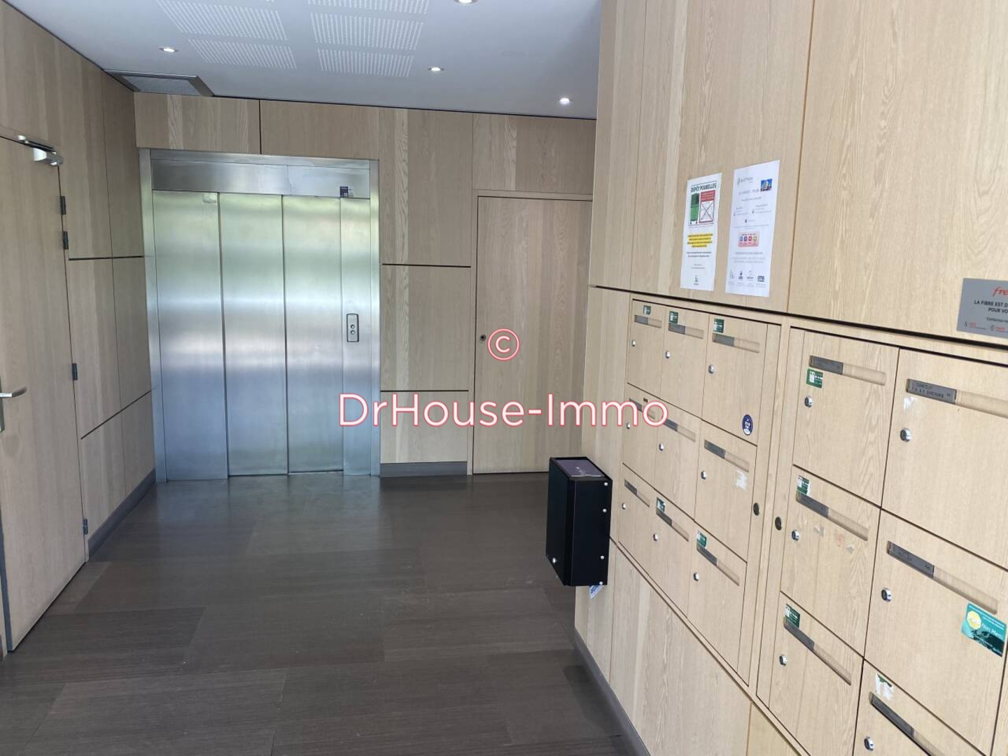 Photo 3 : Location Appartement 4 pièces Tassin-la-Demi-Lune 87 m²