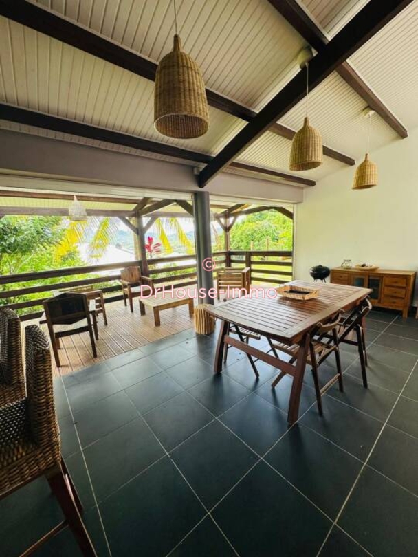 Photo 1 : Location Maison 5 pièces Saint-Esprit 108 m²