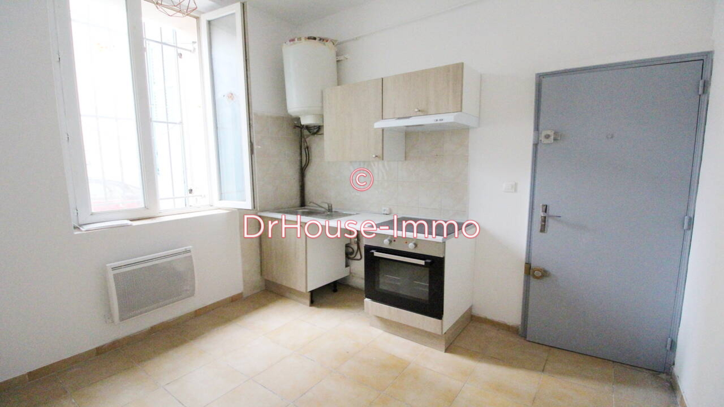 Photo 1 : Location Appartement 2 pièces Marseille 34 m²