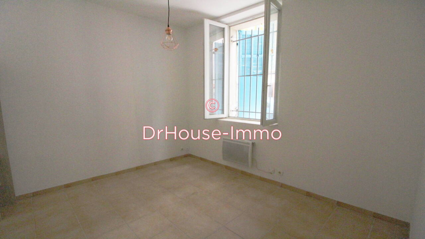 Photo 2 : Location Appartement 2 pièces Marseille 34 m²