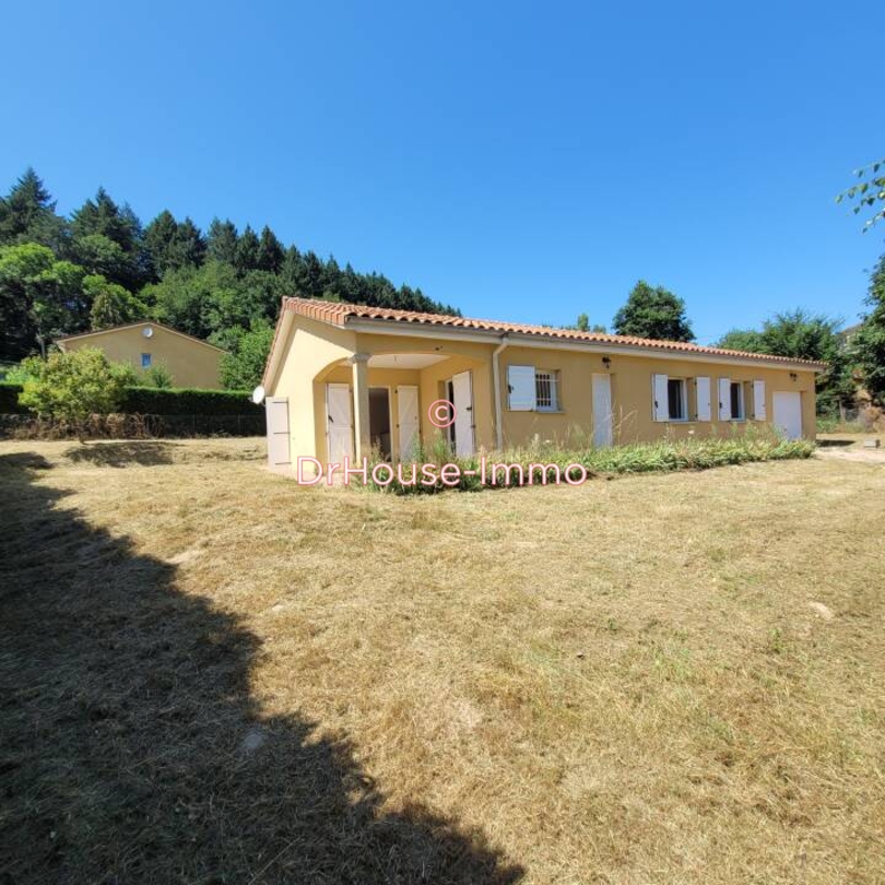 Photo 1 : Location Maison 5 pièces Saint-Jean-la-Bussière 110 m²