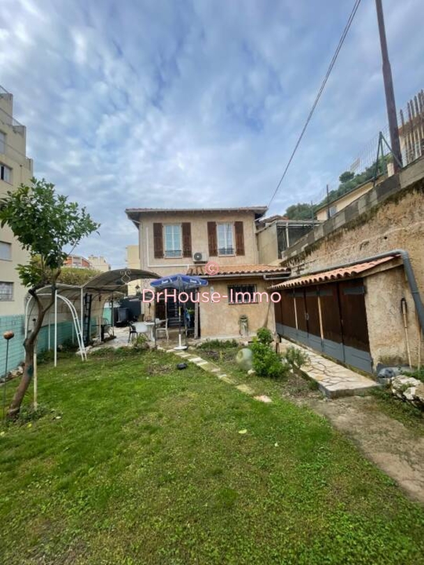 Image des la section Servies