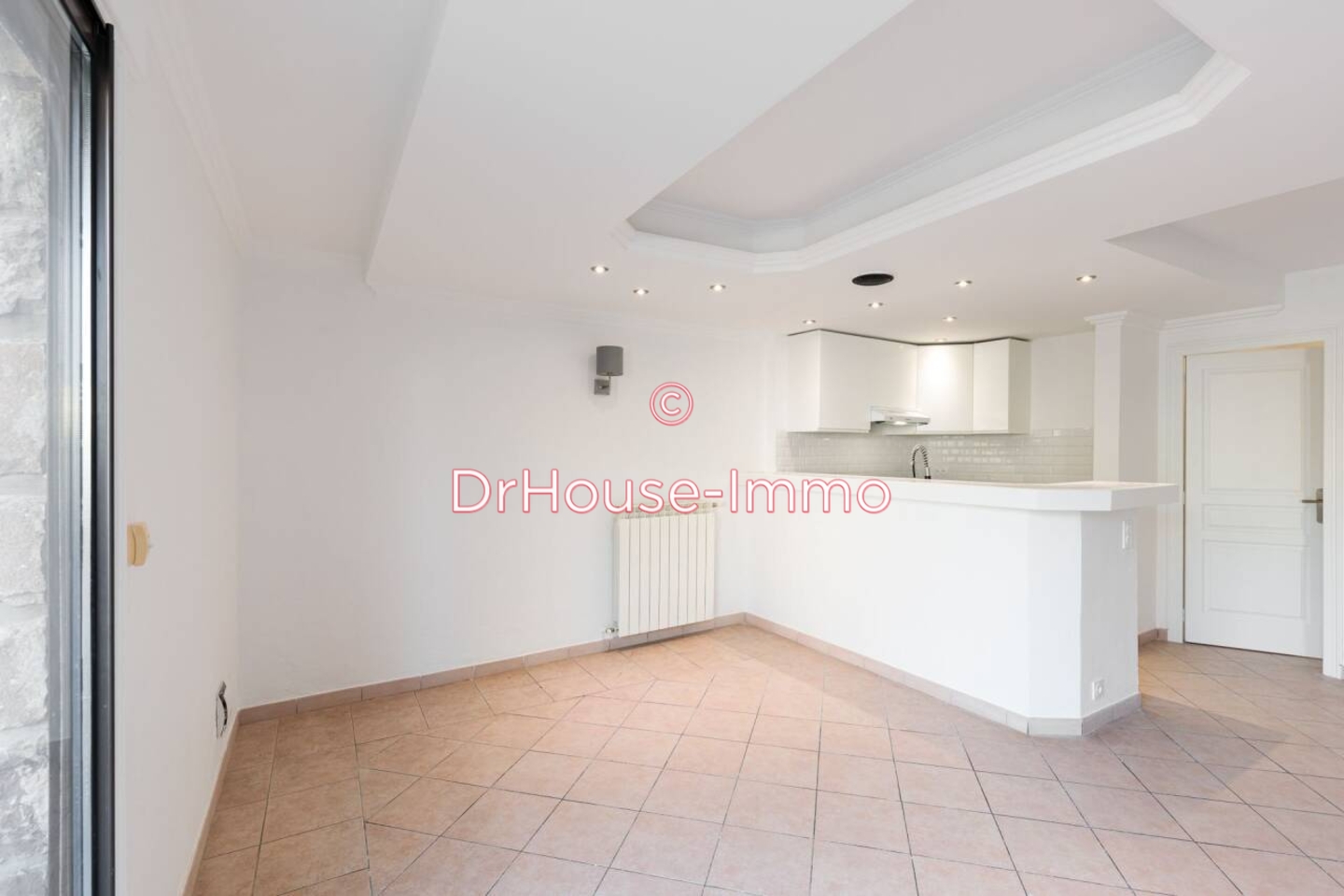 Photo 1 : Vente Appartement 3 pièces Fréjus 60 m²