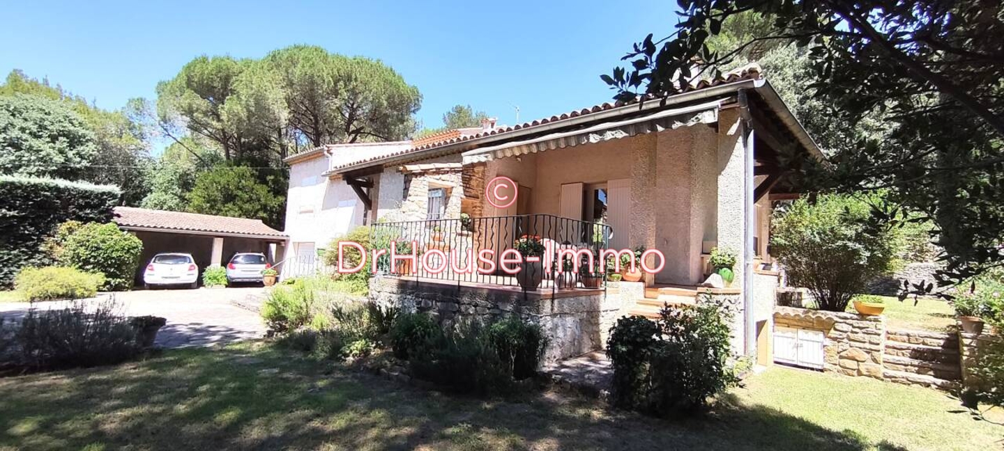 Photo 3 : Vente Maison 7 pièces Bagnols-sur-Cèze 149 m²