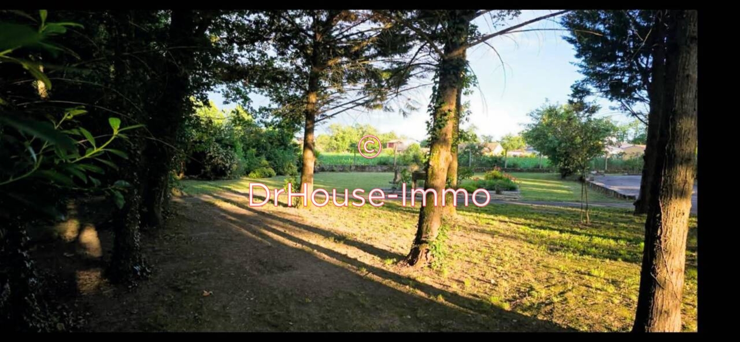 Photo 2 : Vente Terrain  Saint-Sulpice 904 m²