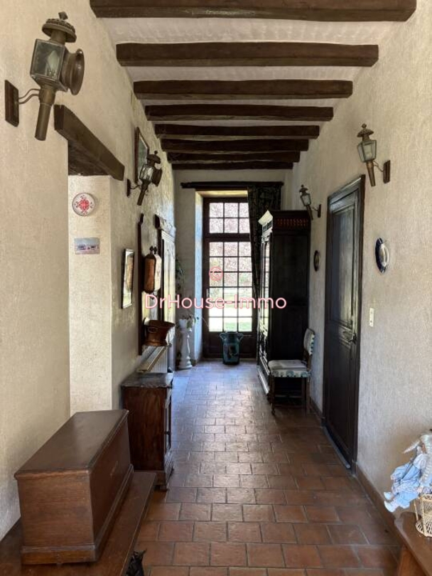 Photo 3 : Vente Maison 9 pièces Clion 207 m²