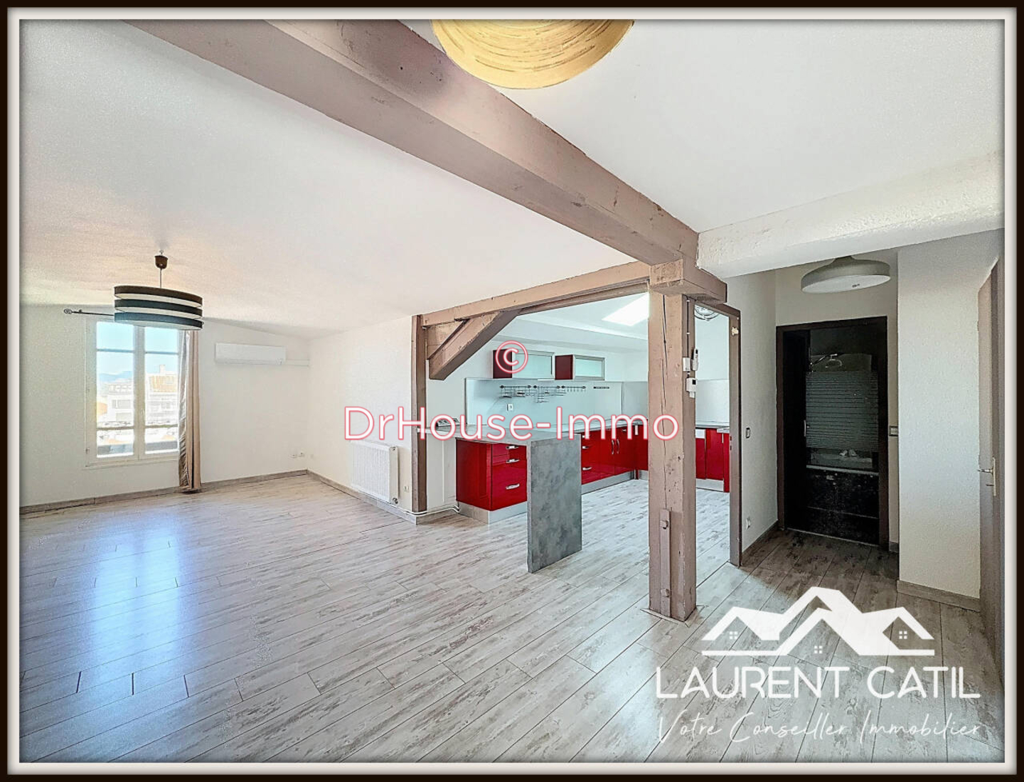 Photo 2 : Vente Appartement 2 pièces Romans-sur-Isère 67 m²