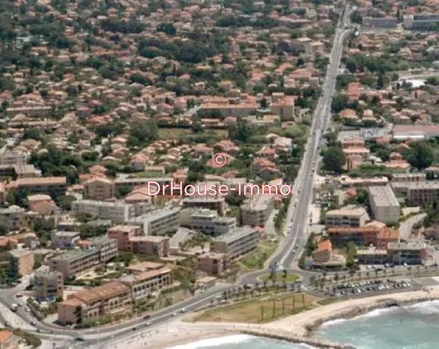 Photo 1 : Vente Maison 6 pièces Six-Fours-les-Plages 149 m²
