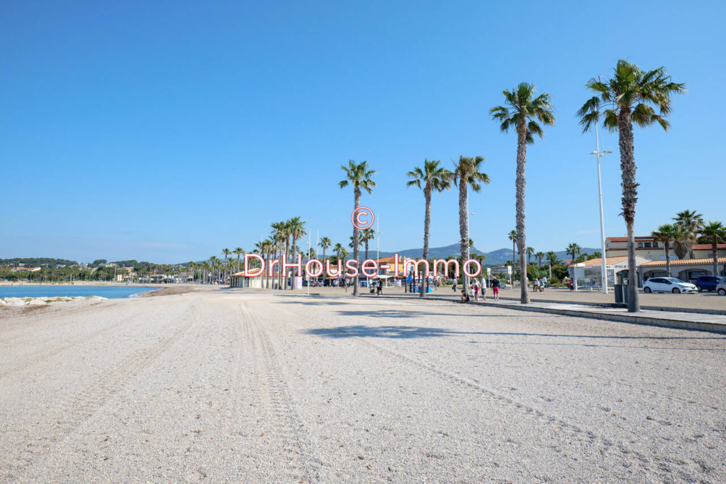 Photo 2 : Vente Maison 6 pièces Six-Fours-les-Plages 149 m²