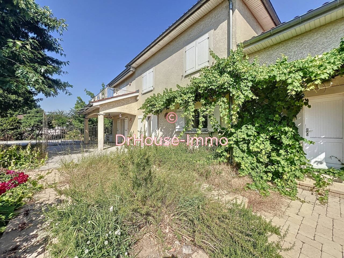 Photo 3 : Vente Maison 10 pièces Chazay-d'Azergues 195 m²