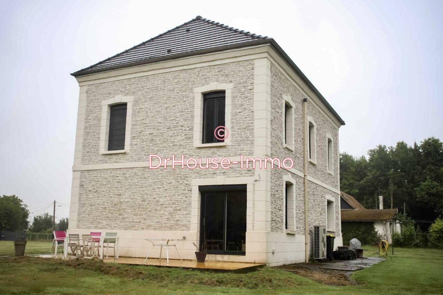 Photo 1 : Vente Maison 7 pièces Bouville 161 m²