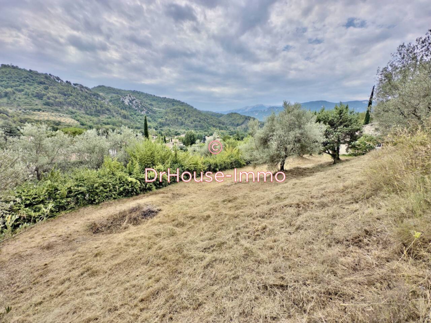Photo 3 : Vente Terrain Buis-les-Baronnies 1060 m²