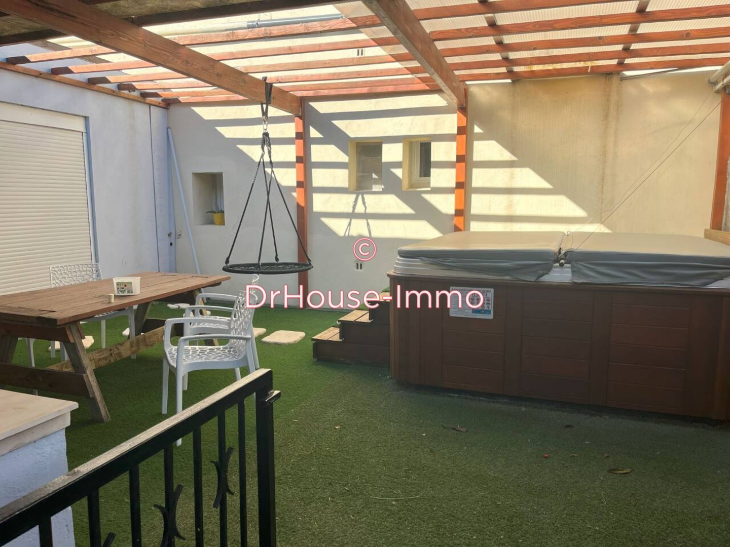 Photo 3 : Vente Autre Espondeilhan 370 m²