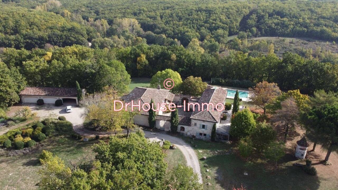 Photo 1 : Vente Domaine 12 pièces Amarens 420 m²