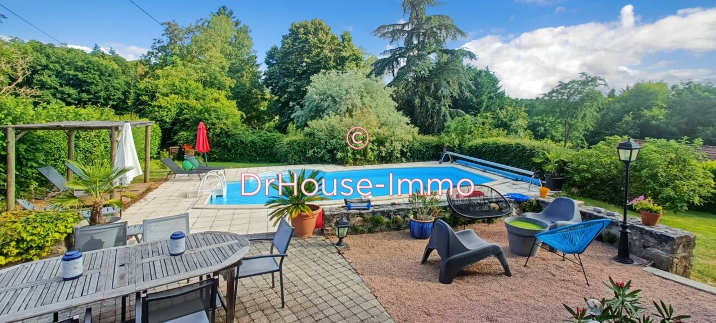 Photo 3 : Vente Maison 5 pièces Échassières 140 m²