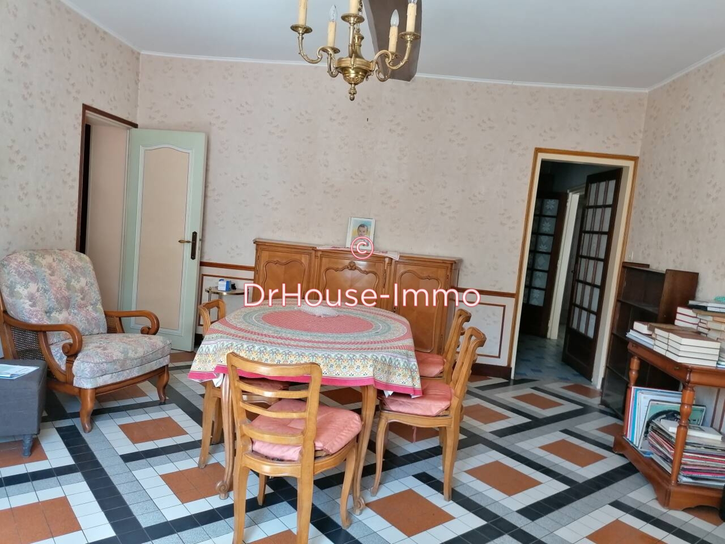 Photo 2 : Vente Maison 7 pièces Illiers-Combray 168 m²