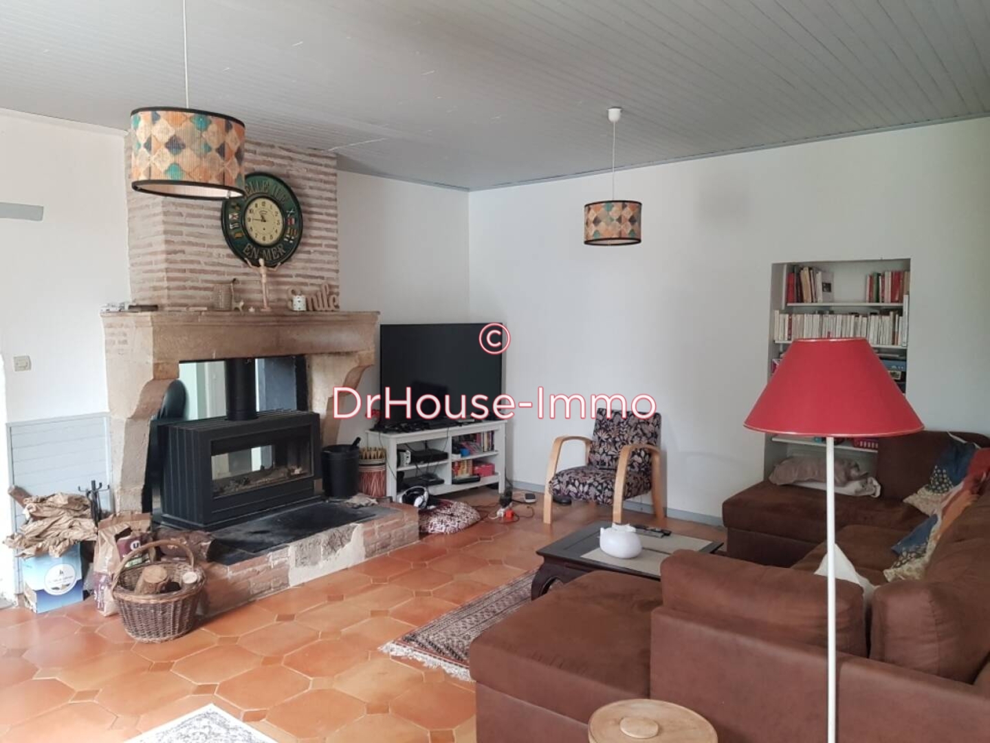 Photo 3 : Vente Maison 7 pièces Saint-Félix-de-Foncaude 273 m²