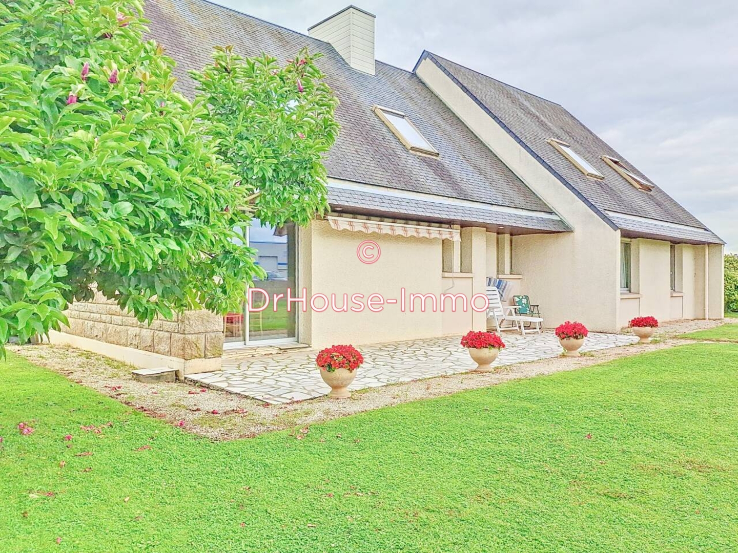 Photo 2 : Vente Maison 4 pièces Saint-Hilaire-du-Harcouët 150 m²