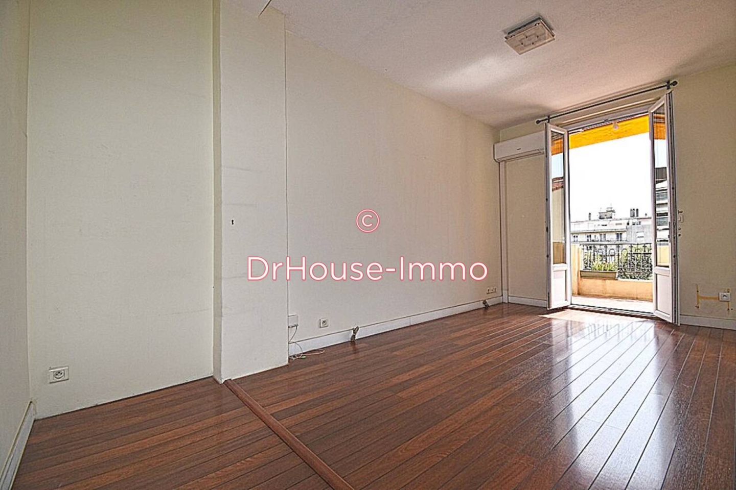Photo 2 : Vente Appartement 2 pièces Nice 40 m²