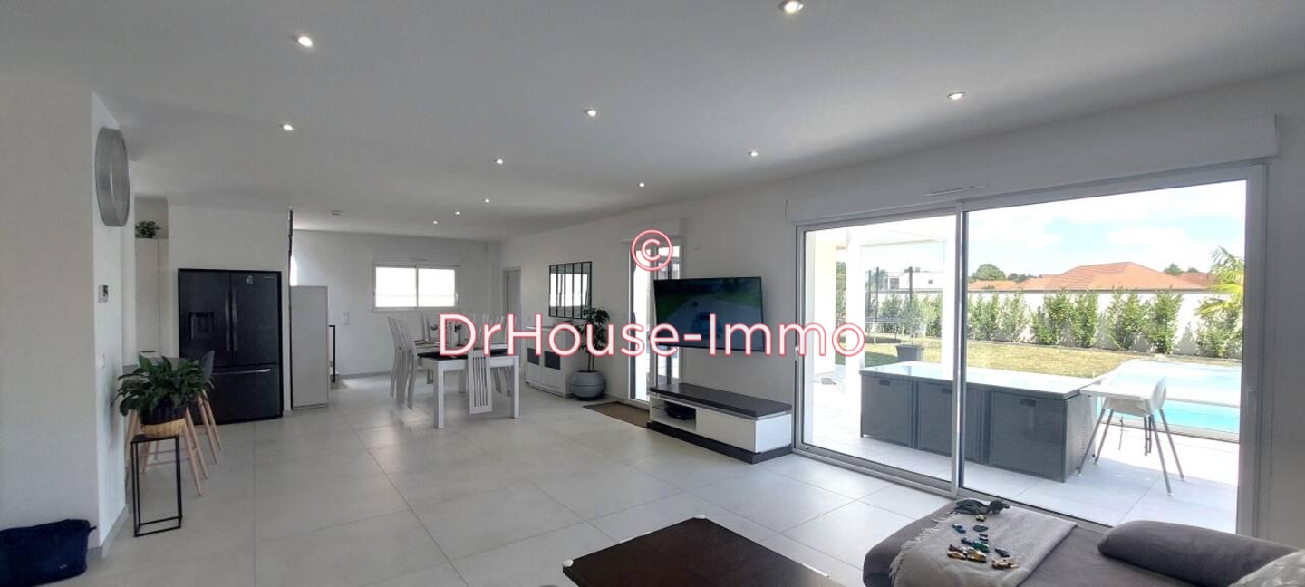 Photo 3 : Vente Maison 6 pièces Bréviandes 155 m²