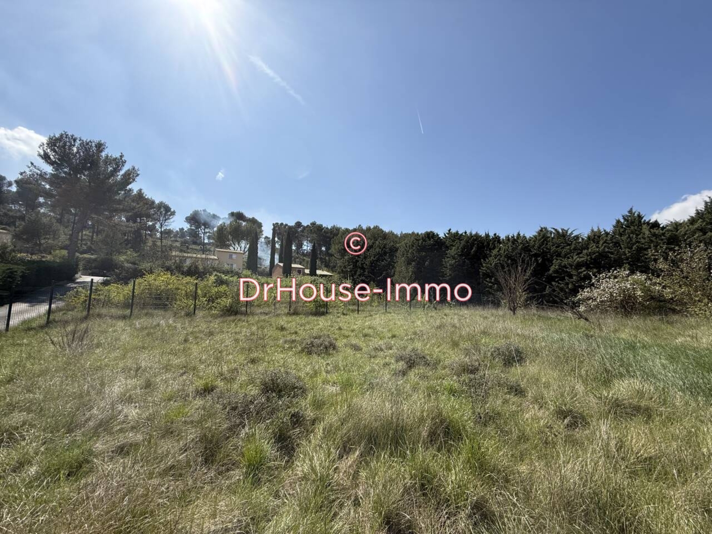 Photo 2 : Vente Terrain Gardanne 601 m²