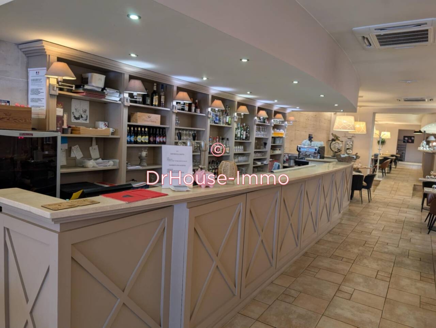Photo 3 : Vente Commerce 2 pièces Alès 300 m²