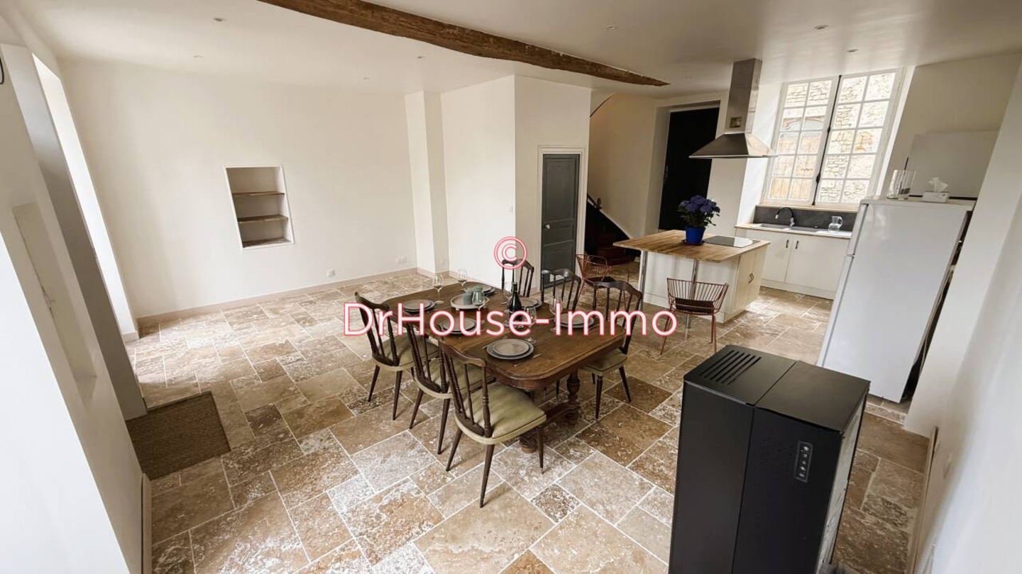 Photo 2 : Vente Maison 7 pièces La Mothe-Saint-Héray 173 m²