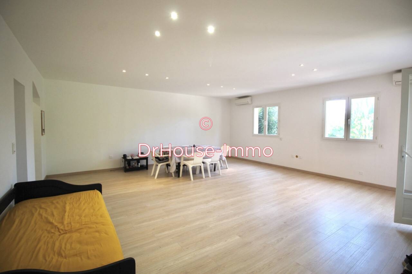 Photo 2 : Vente Appartement 3 pièces Cavalaire-sur-Mer 83 m²