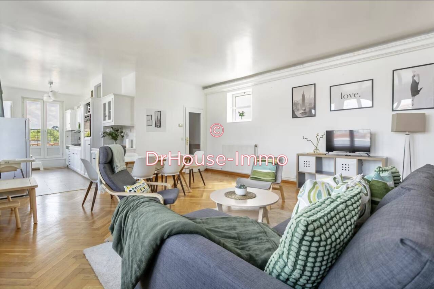 Photo 1 : Vente Appartement 4 pièces Pierrefitte-sur-Seine 119 m²