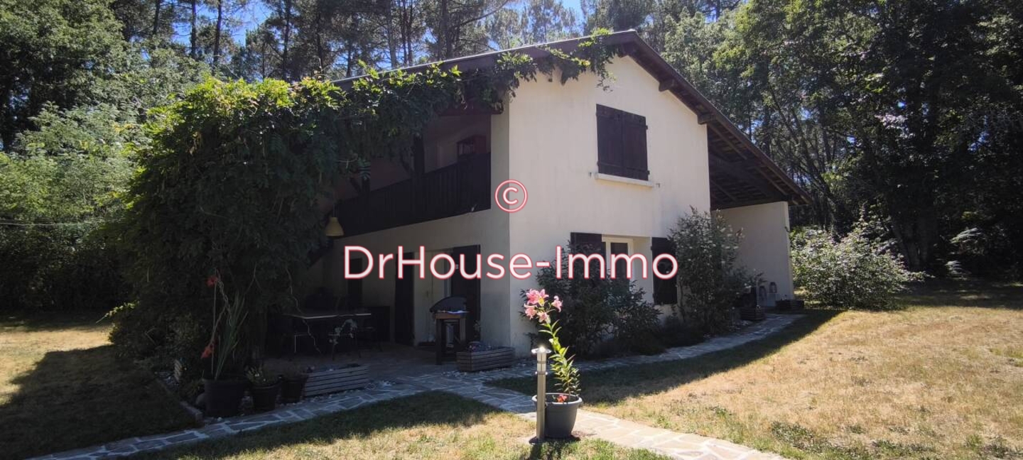 Photo 2 : Vente Maison 8 pièces Préchac 203 m²