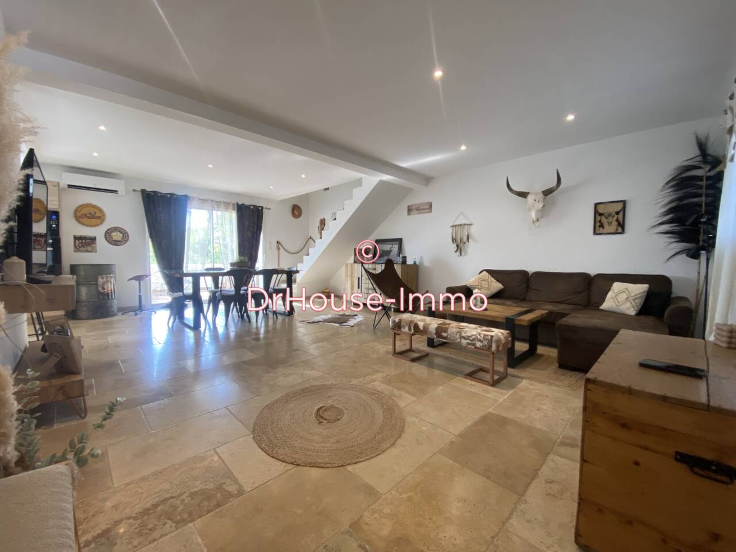 Photo 1 : Vente Maison 4 pièces Saintes-Maries-de-la-Mer 110 m²