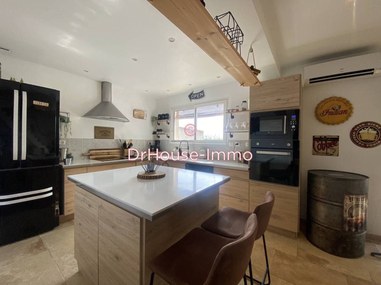 Photo 3 : Vente Maison 4 pièces Saintes-Maries-de-la-Mer 110 m²