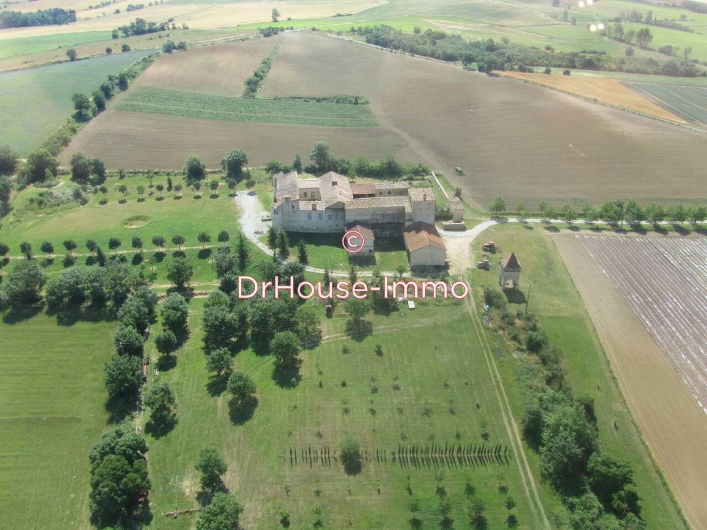 Photo 2 : Vente Château 22 pièces Lasbordes 550 m²