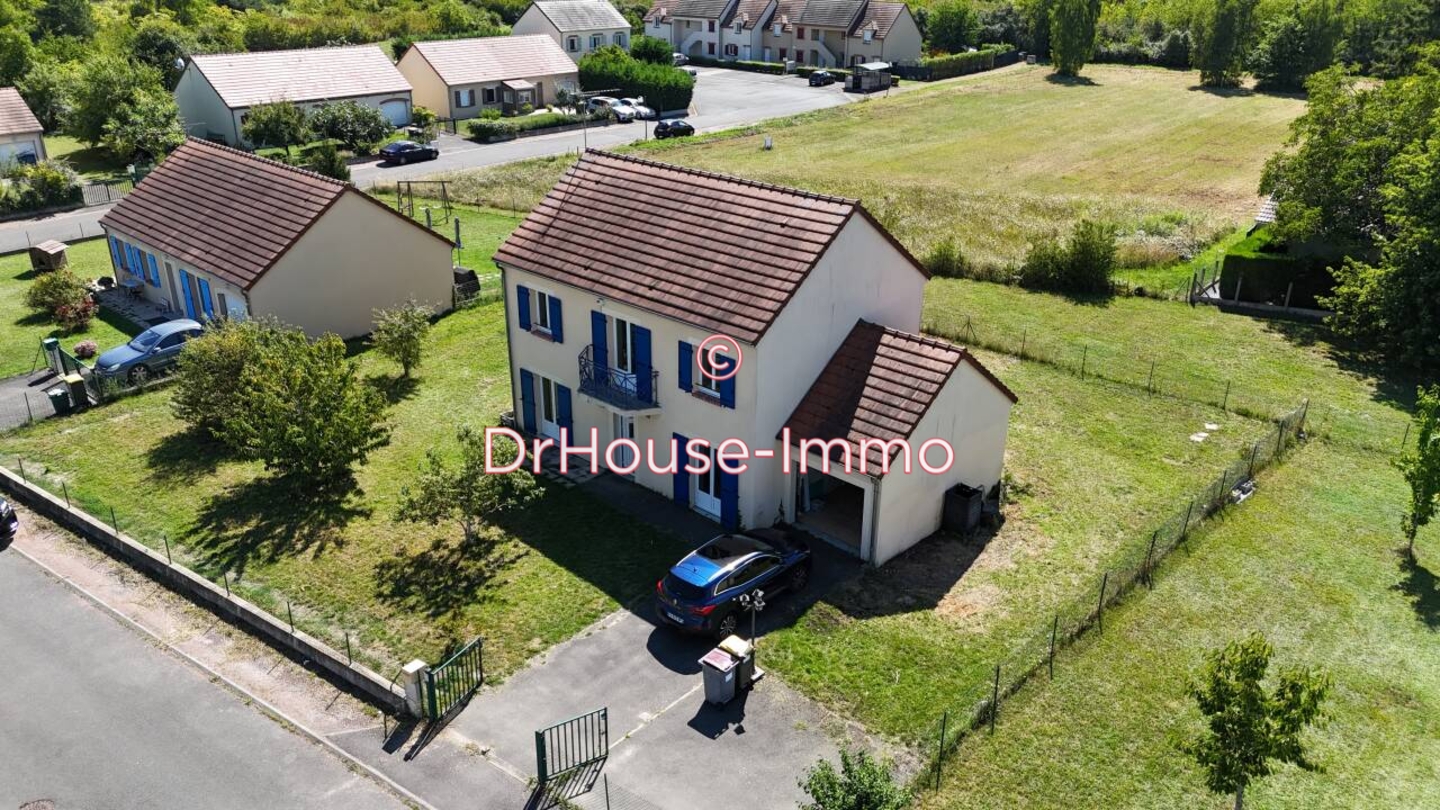 Photo 1 : Vente Maison 7 pièces Châlette-sur-Loing 130 m²