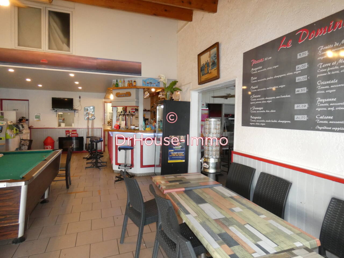 Photo 1 : Vente Commerce  Saint-Georges-d'Oléron 158 m²