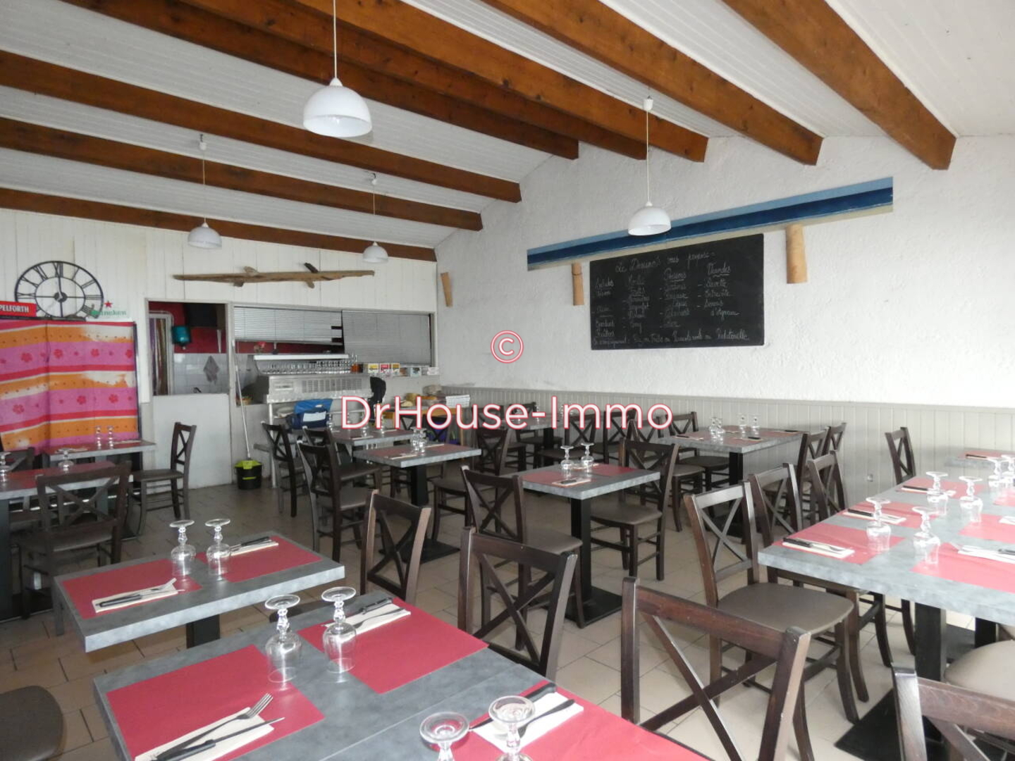 Photo 2 : Vente Commerce  Saint-Georges-d'Oléron 158 m²