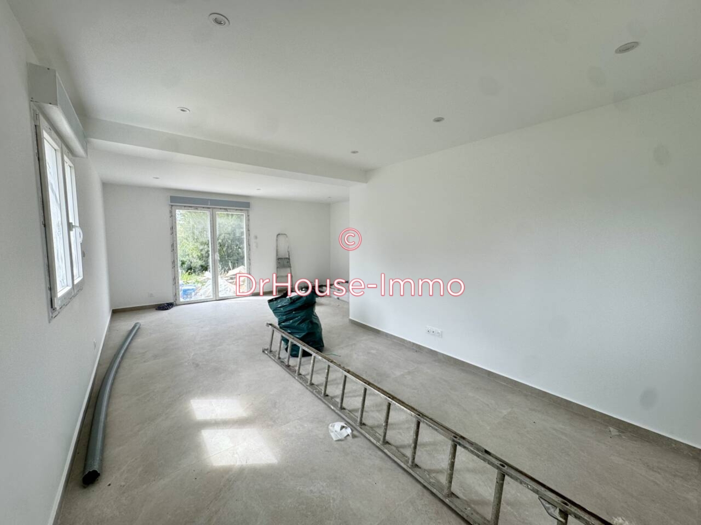 Photo 3 : Vente Maison 8 pièces Châlette-sur-Loing 143 m²