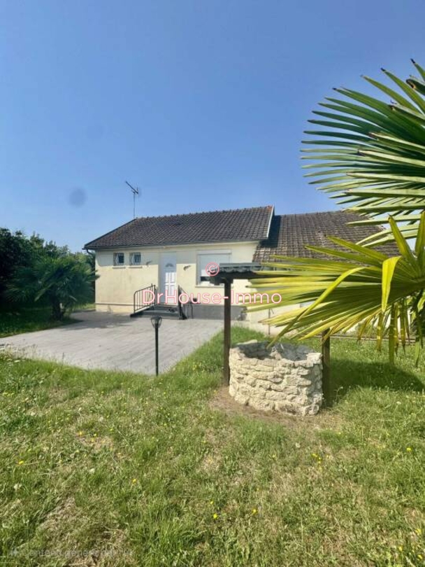 Photo 1 : Vente Maison 3 pièces Dordives 70 m²