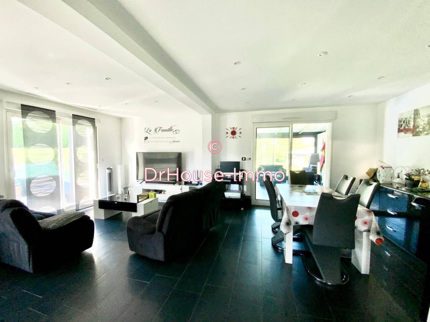 Photo 2 : Vente Maison 6 pièces Contrexéville 136 m²