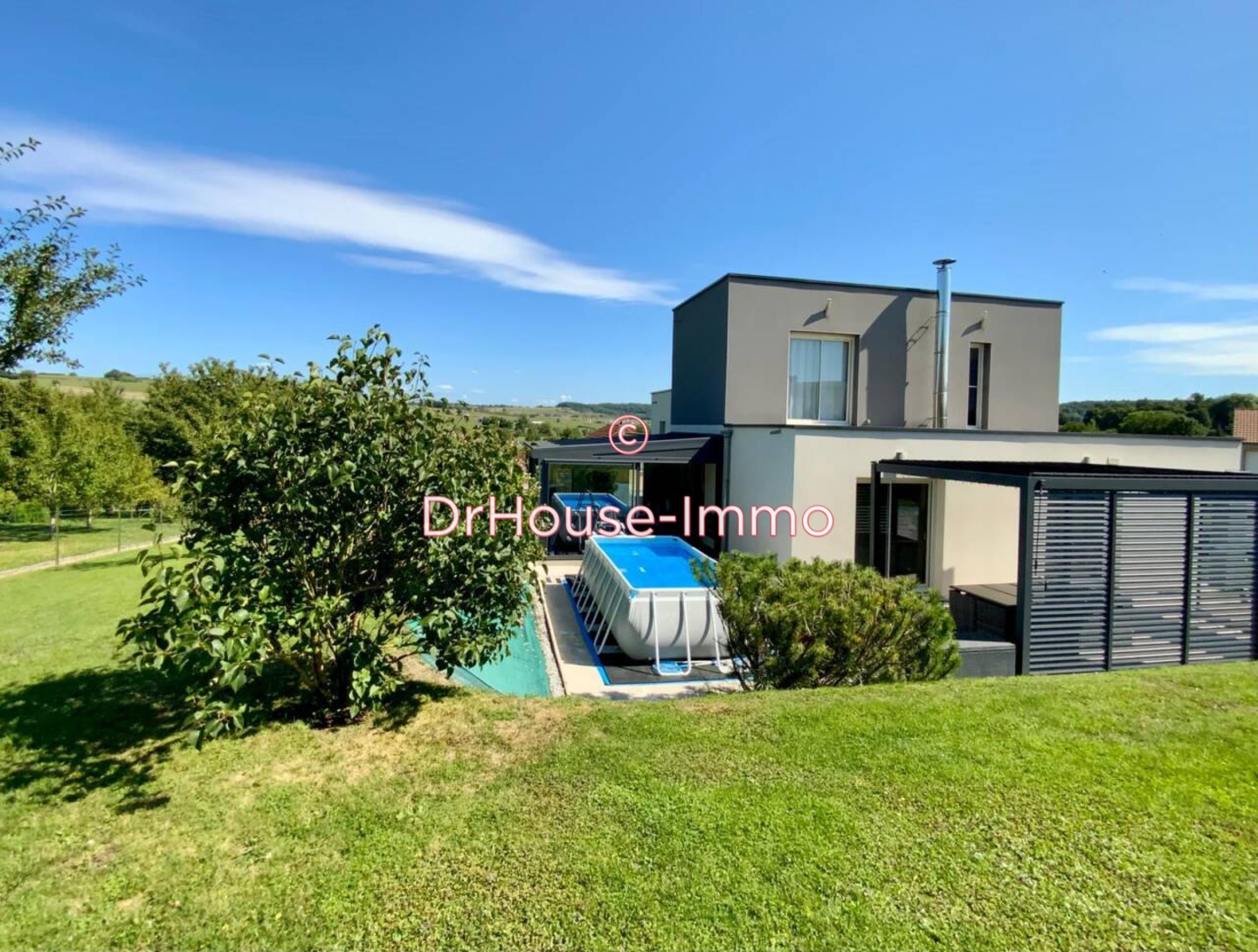 Photo 1 : Vente Maison 6 pièces Contrexéville 136 m²
