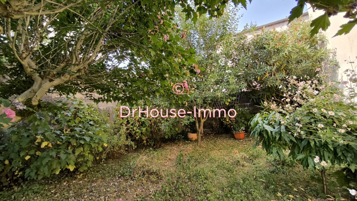 Photo 2 : Vente Maison 6 pièces Sainte-Bazeille 187 m²