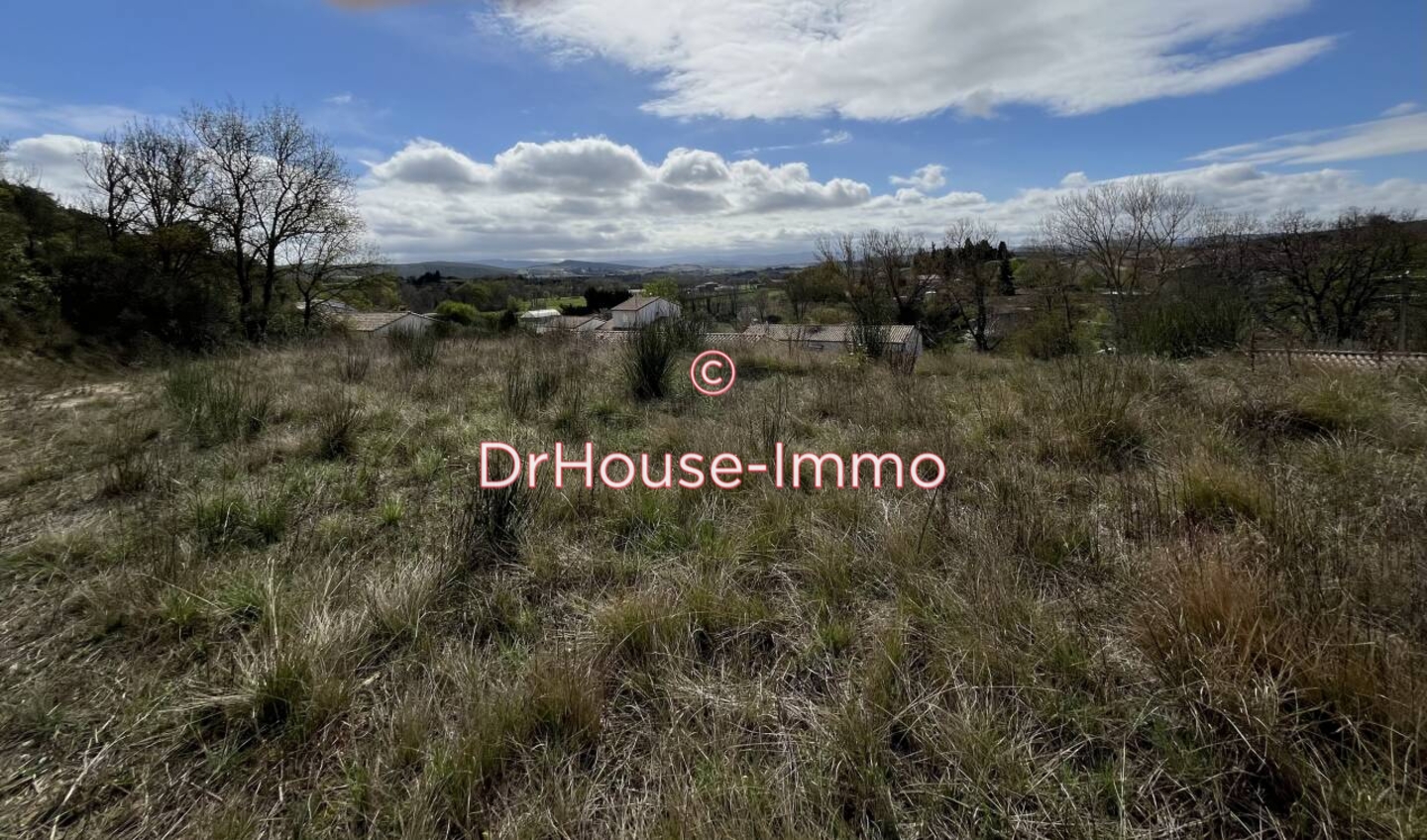 Photo 2 : Vente Terrain Saint-Martin-de-Villereglan 2053 m²