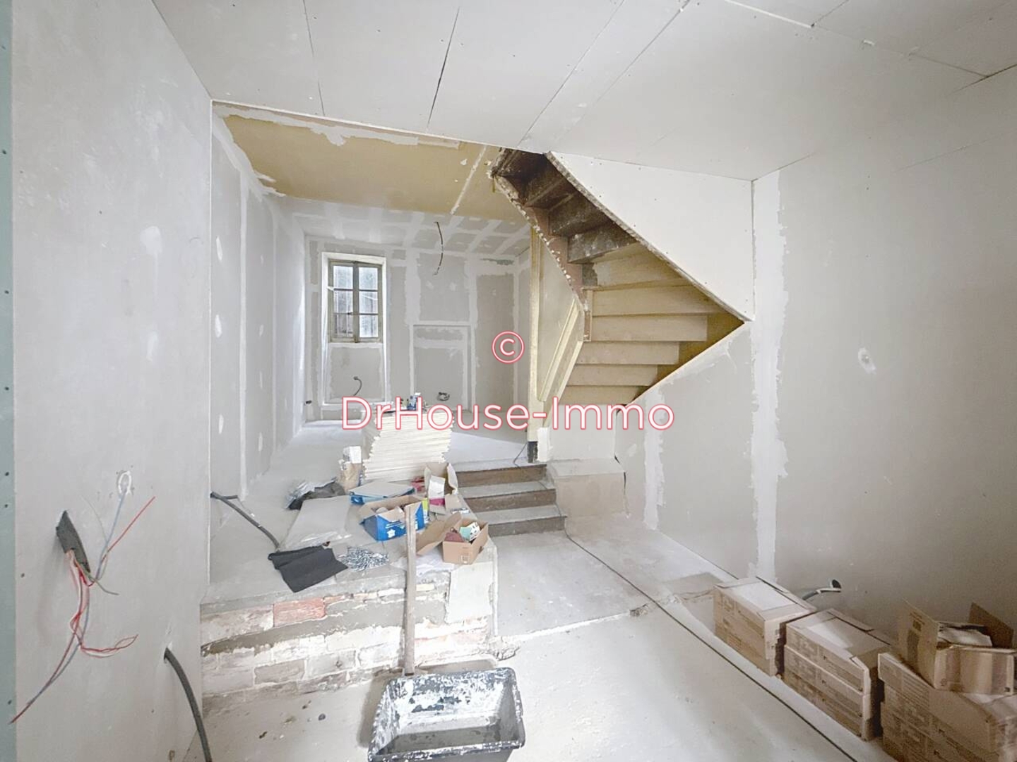 Photo 1 : Vente Maison 5 pièces Champagne-Mouton 110 m²