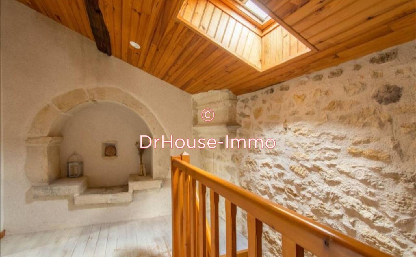 Photo 1 : Vente Maison 10 pièces Saint-André-du-Bois 280 m²