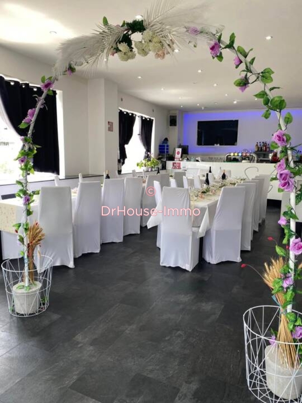 Photo 1 : Vente Commerce Compiègne 330 m²