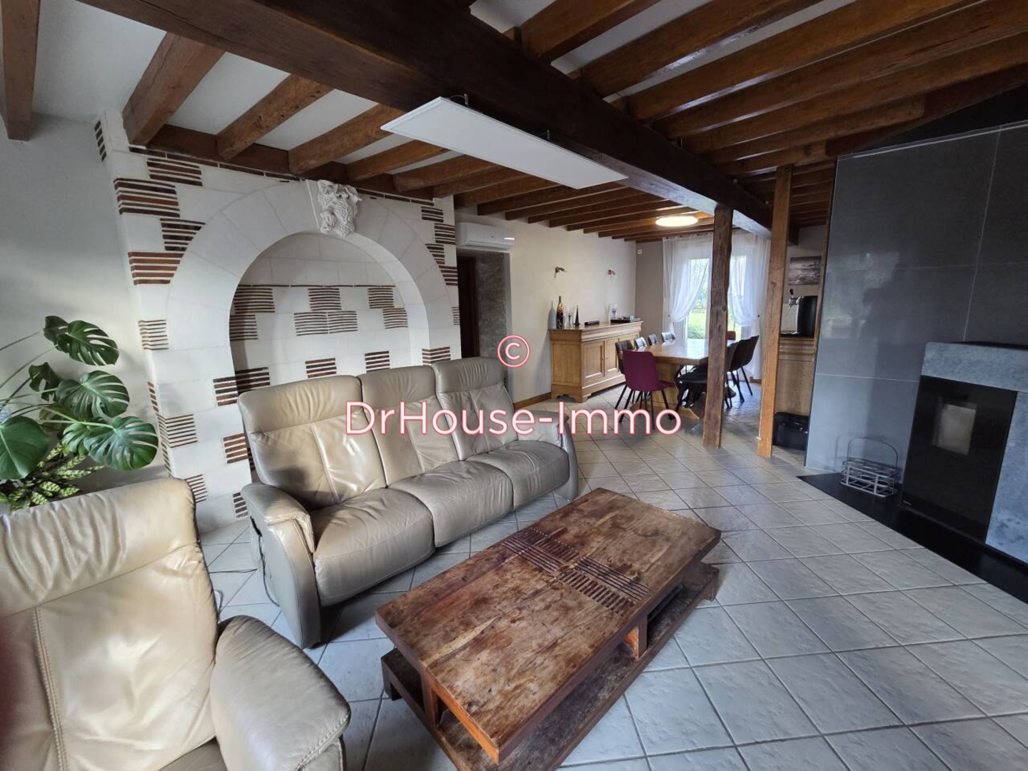 Photo 3 : Vente Maison 7 pièces Isle-Aumont 150 m²