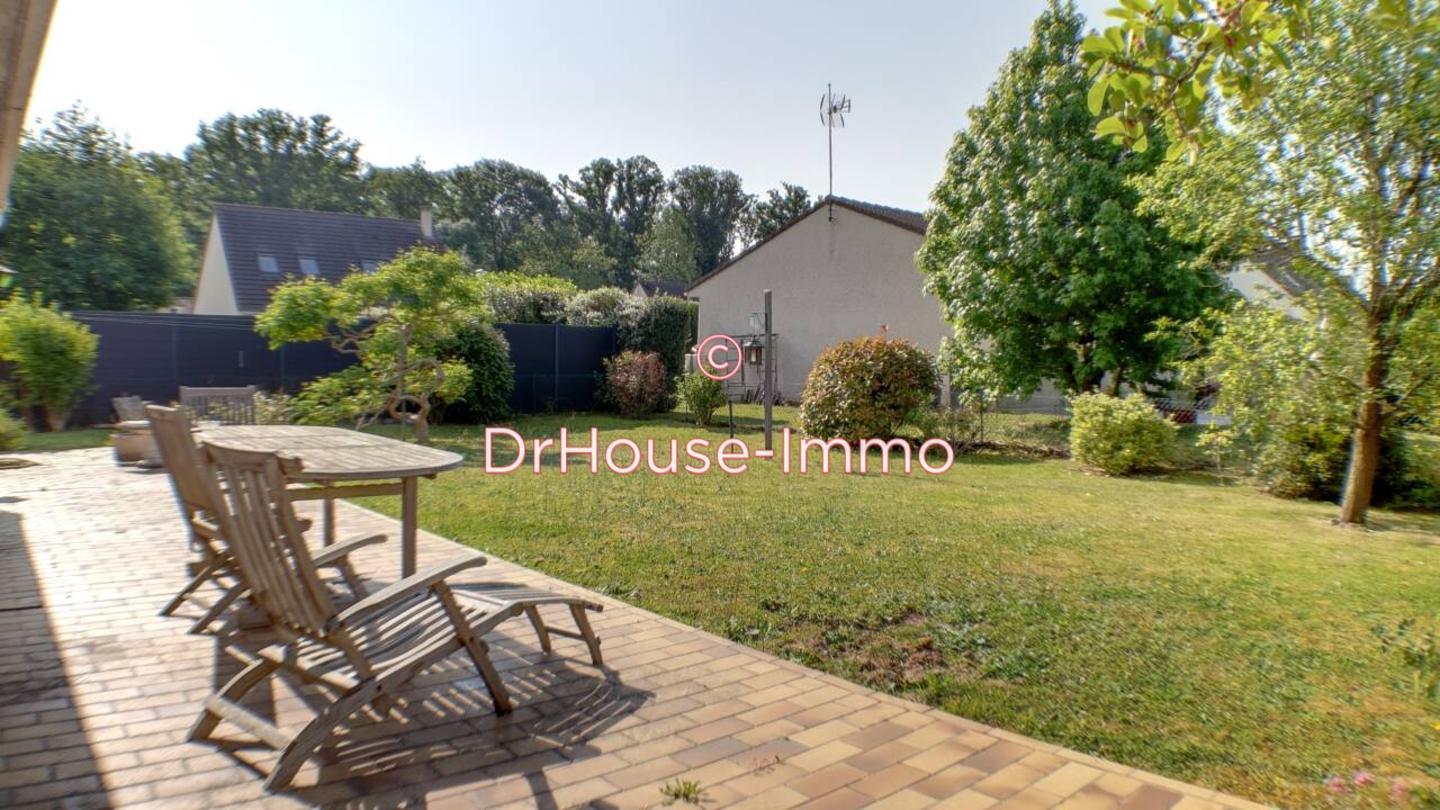 Photo 1 : Vente Maison 5 pièces Roissy-en-Brie 99 m²