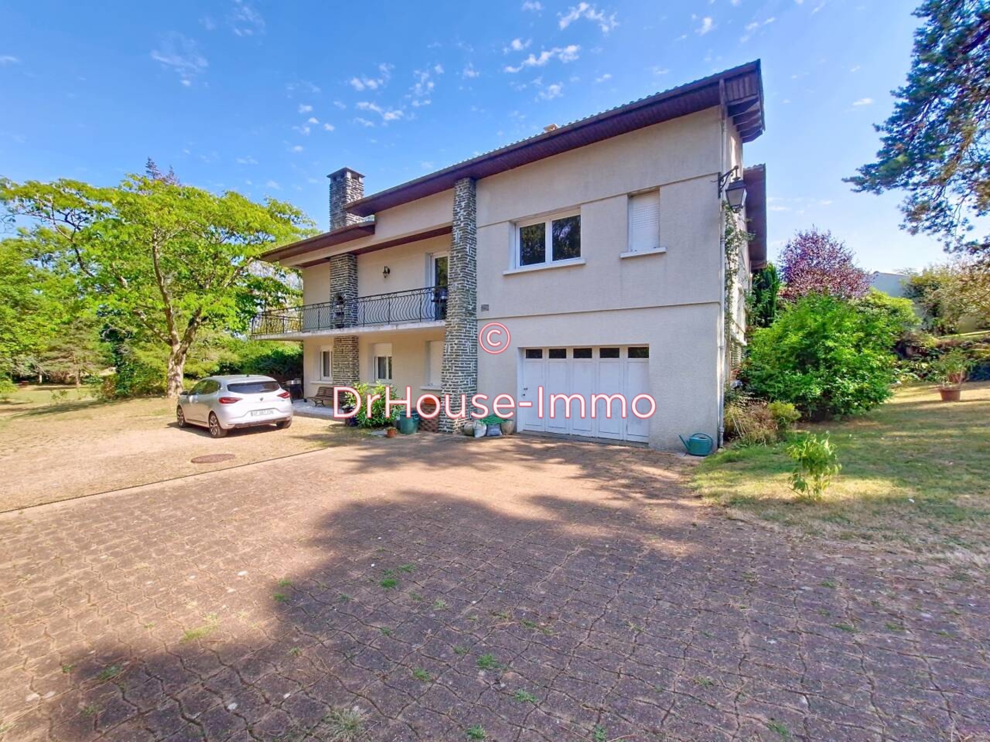 Photo 1 : Vente Maison 6 pièces Saint-Gelais 181 m²
