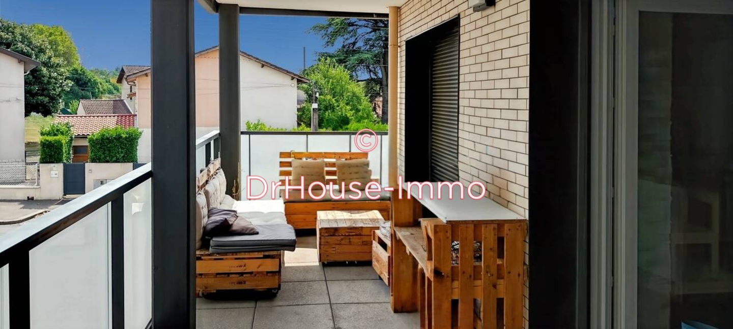 Photo 1 : Vente Appartement 3 pièces Sathonay-Camp 73 m²